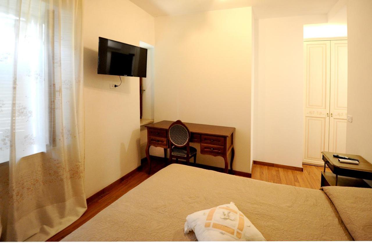Country House Sezze ภายนอก รูปภาพ